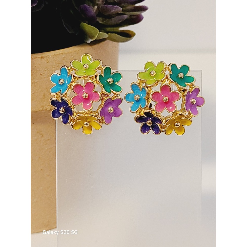 Multicolor Enamel Flower Wreath Stud Earrings Gold Tone Floral Daisy Jewelry